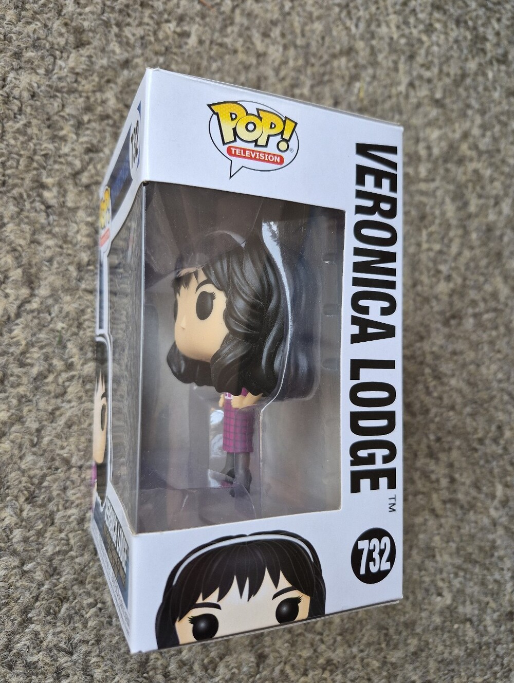 Funko Pop Vinyl Figure - Riverdale, Veronica Lodge - Television Edition (#732) - Picture 3 of 5